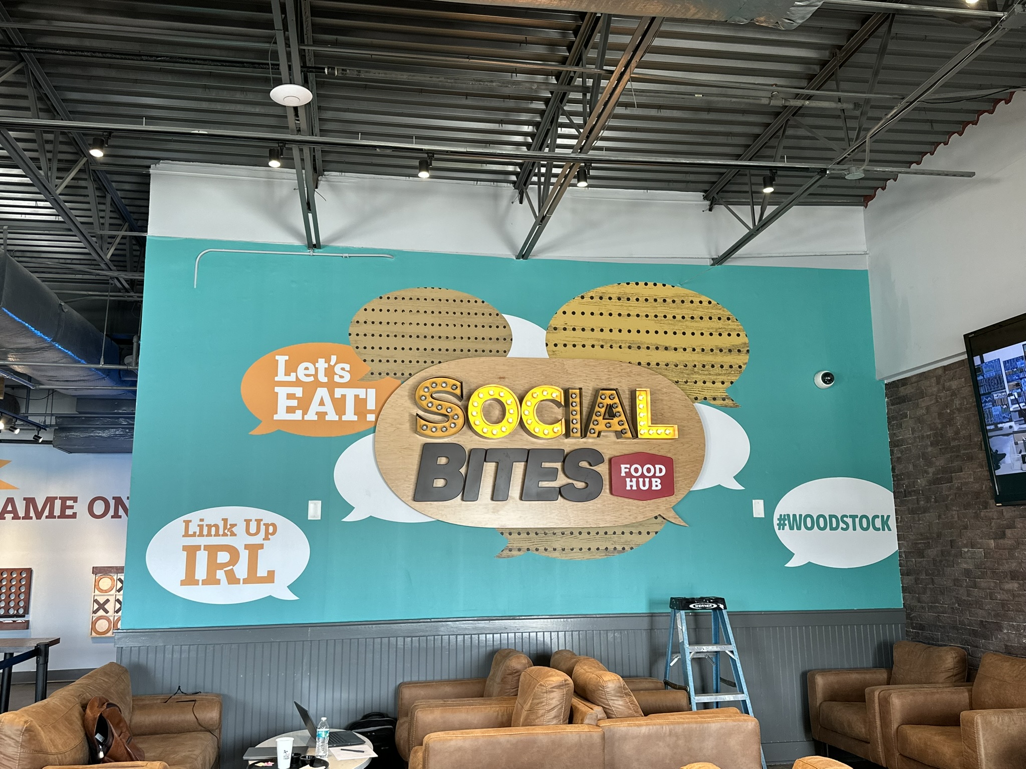 SocialBites Gallery Image 7