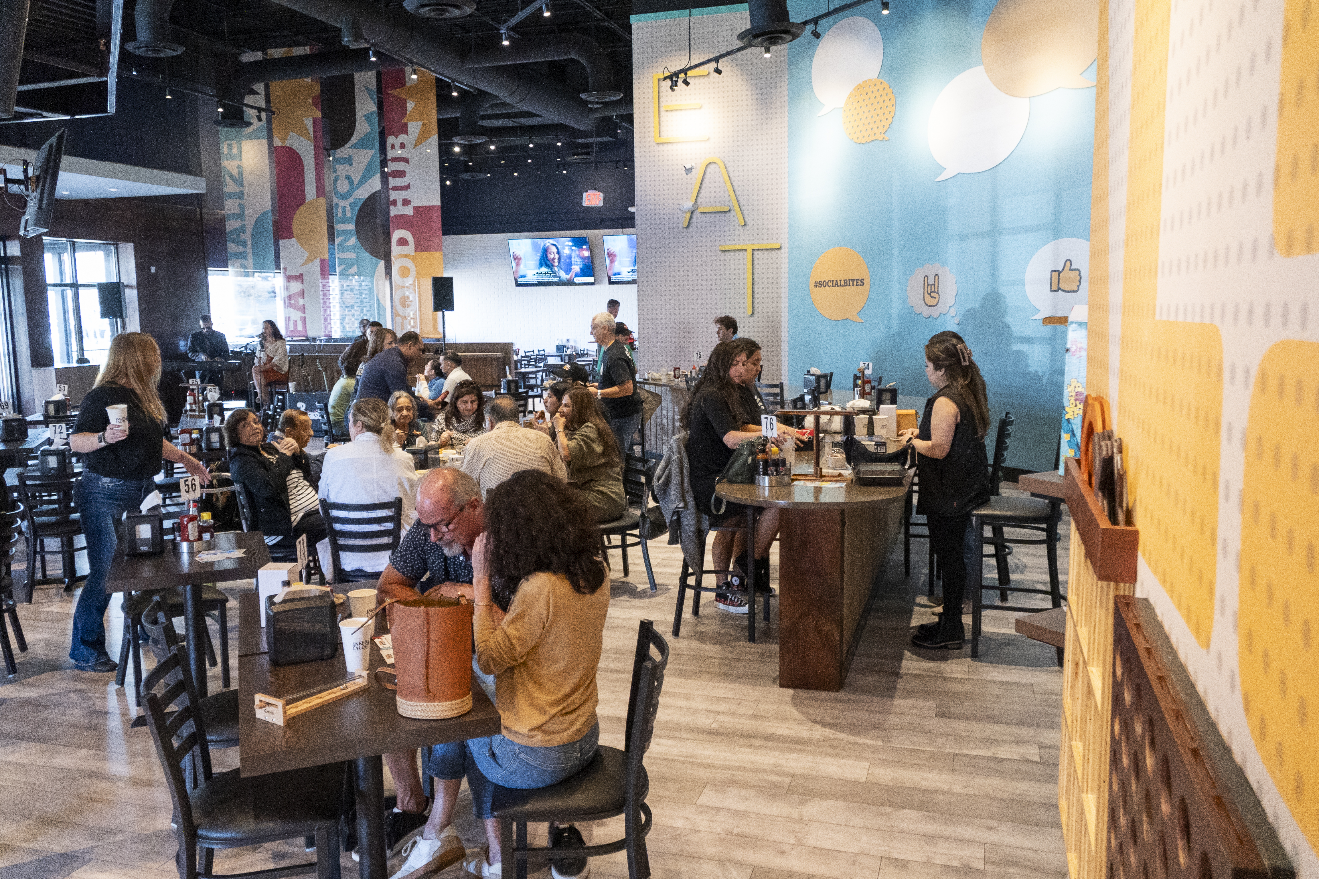 SocialBites Gallery Image 37